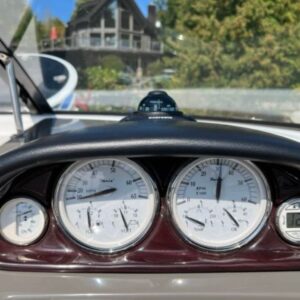 2009 Regal 2450 Sport Cuddy - Image 2